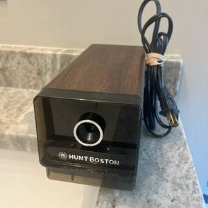 Vintage Hunt Boston Electric Pencil Sharpener Black Model 17 Made USA Wood Grain